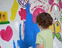 Reggio Emilia Approach child painting Reggio Emilia Approach child painting